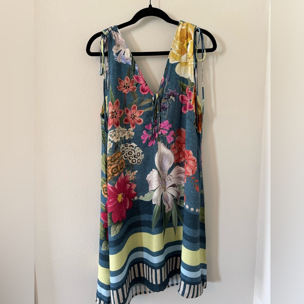 Floral Sleeveless Mini Dress - Multicolor